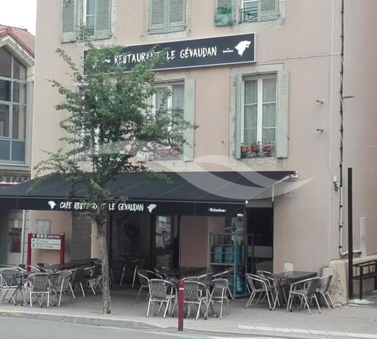 M0341 | Restaurant de type traditionnel – Bar licence IV