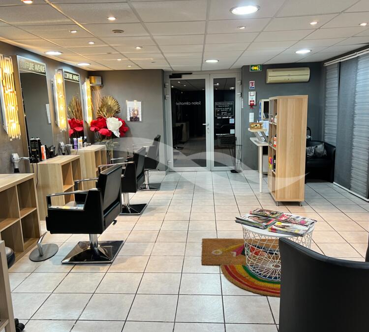 M0364 | SALON DE COIFFURE