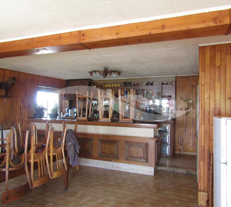 M0328 | BAR DE VILLAGE EN MARGERIDE M0328 | BAR DE VILLAGE EN MARGERIDE